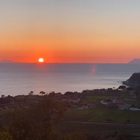 Miriasol Oda ve Kahvaltı Capo Vaticano
