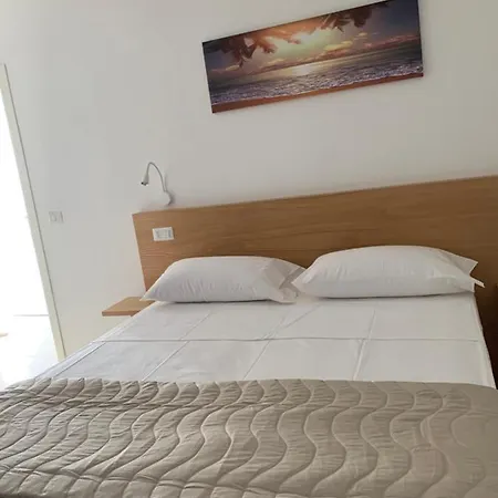 ベッド・アンド・ブレックファスト Miriasol 4*