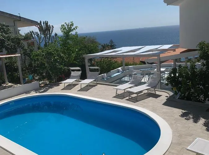 Miriasol קאפו ואטיצ'אנו