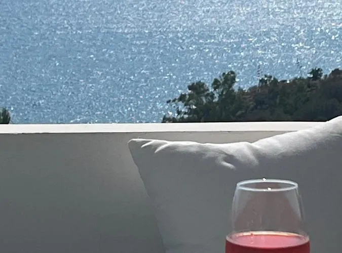 Miriasol לינה וארוחת בוקר 4*